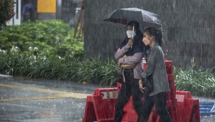 Fenomena Angin Kencang Dan Bahayanya Begini Penjelasan Bmkg