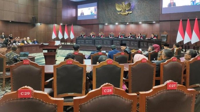 Indonesian Embassies Report No Education Records for VP Gibran