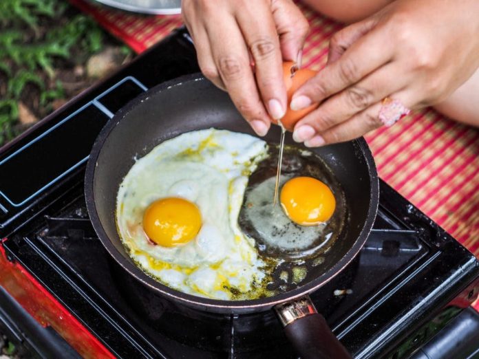 7 Kesalahan Saat Memasak Telur dan Bagaimana Cara Menghindarinya?