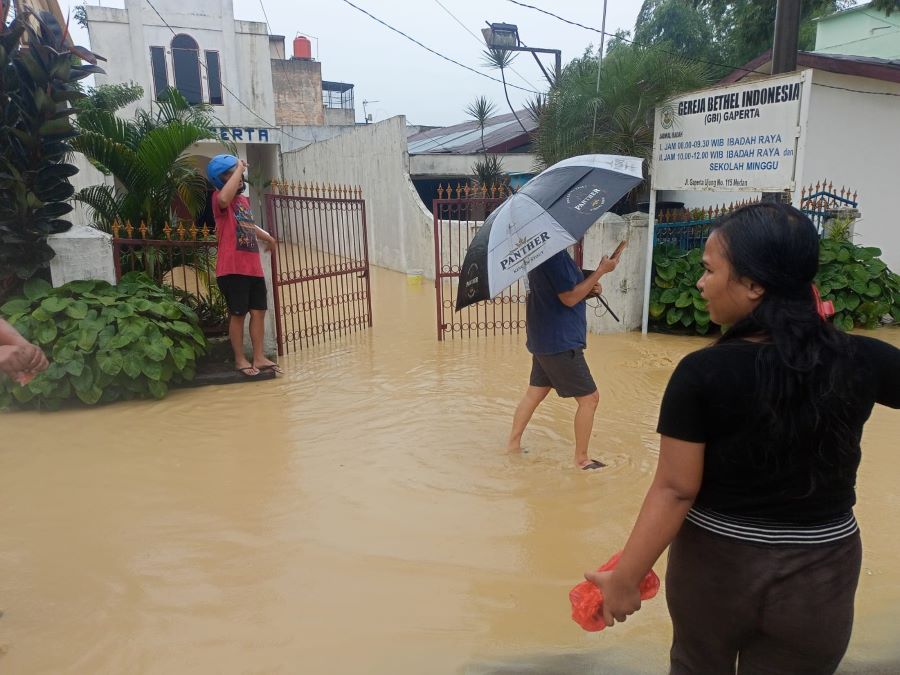 Banjir di Kampung Lalang Medan